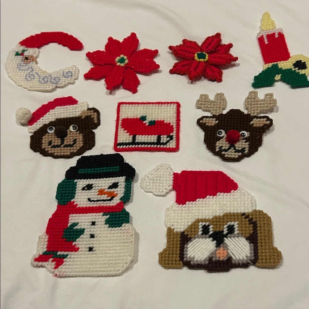 16 Pieces VTG Plastic Canvas Needlepoint Ornaments and Magnets Christmas Decor